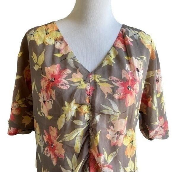 Sundance Brown Floral Short Sleeves Ruched V-Neck Silk Dress Size 14 - Picture 3 of 10